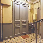 Nouveau A 5 Minutes De La *